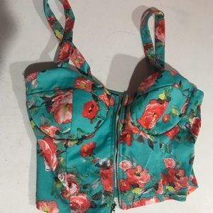 💗Charlotte Russe Crop Top Zip Small💗